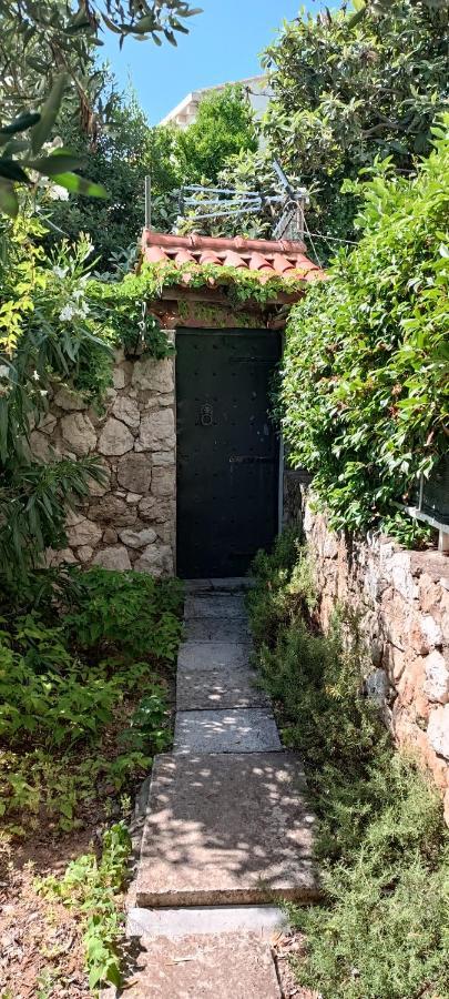 Opus Three Apartment Dubrovnik - Private Parking מראה חיצוני תמונה